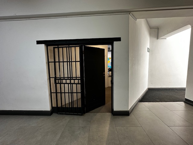 To Let Commercial Property for Rent in Woodstock Western Cape